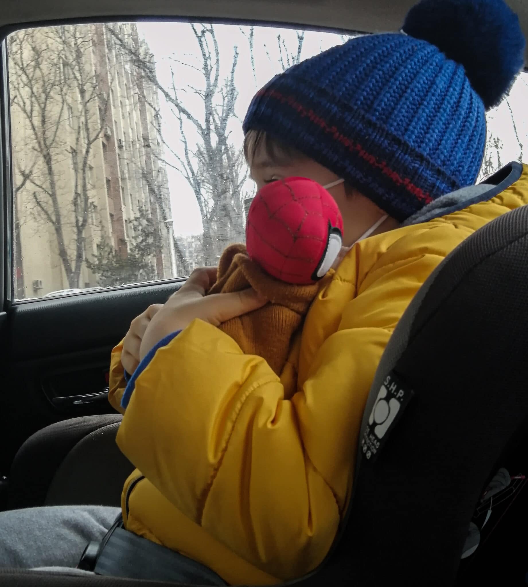 Vulnerabilitatea e putere (Guest post – Gălăgie'n Cap) Lady in Black Vulnerabilitatea e putere