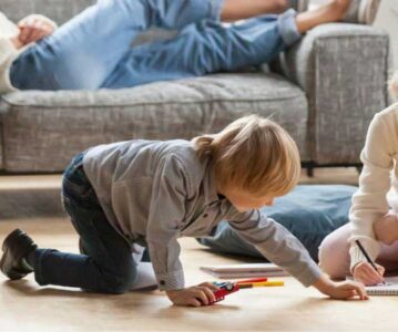 Rădăcini și aripi