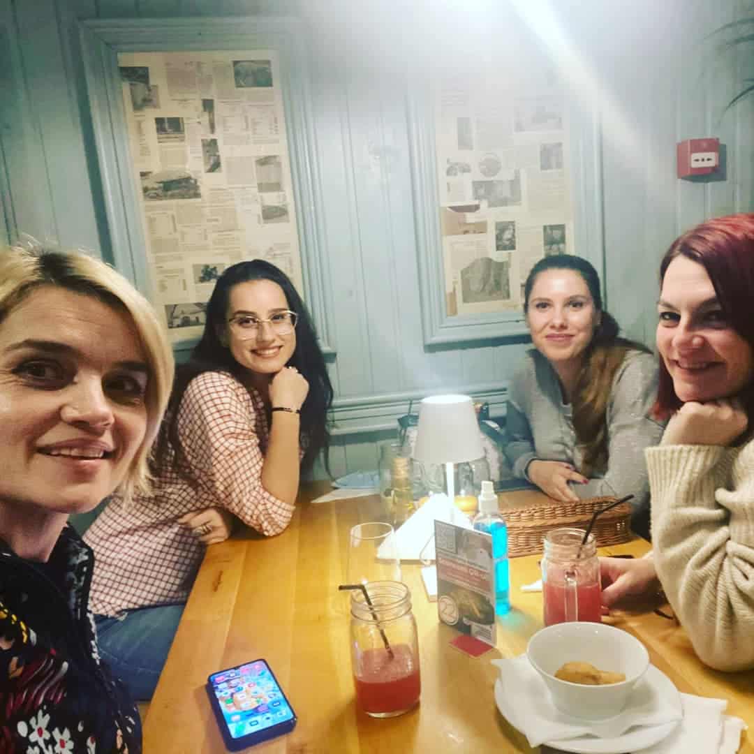 Ce rămâne după SuperBlog? Lady in Black Prietenii din SuperBlog