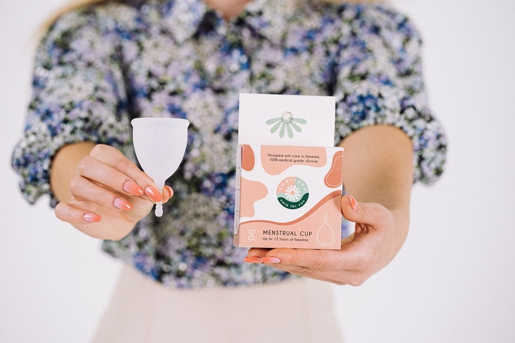 Cupa menstruală Femi.Eko® Lady in Black Cupa menstruală Femi.Eko®