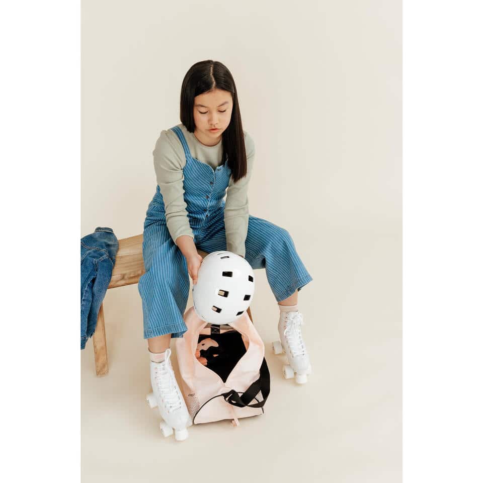 Idei cadouri de Paste pentru copii Lady in Black patine cu rotile quad 100 alb copiiadulti 1