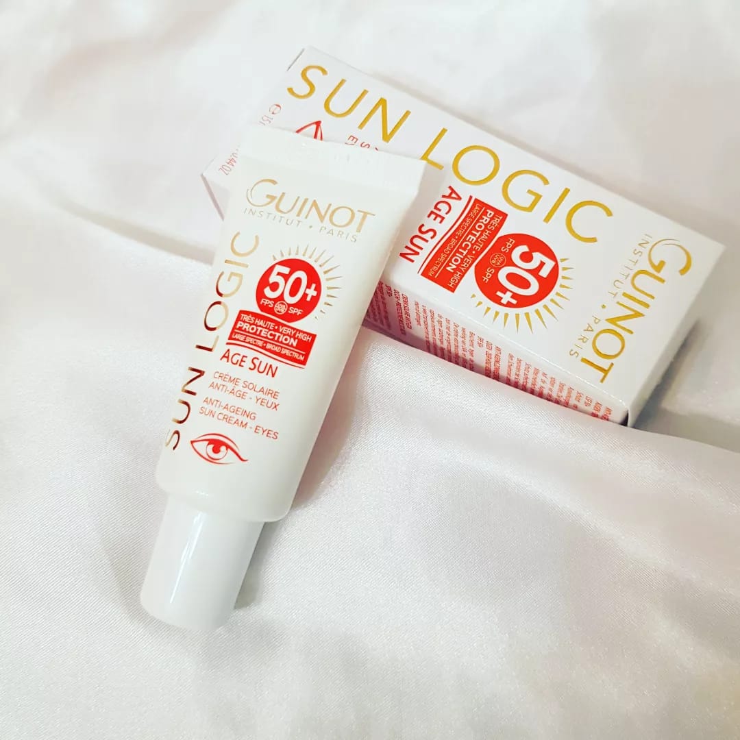 Top SPF care nu ustură ochii Lady in Black Crema contur de ochi Guinot Sun Logic Age Sun Creme Solaire Anti Age Yeux SPF50 efect antiimbatranire 15ml