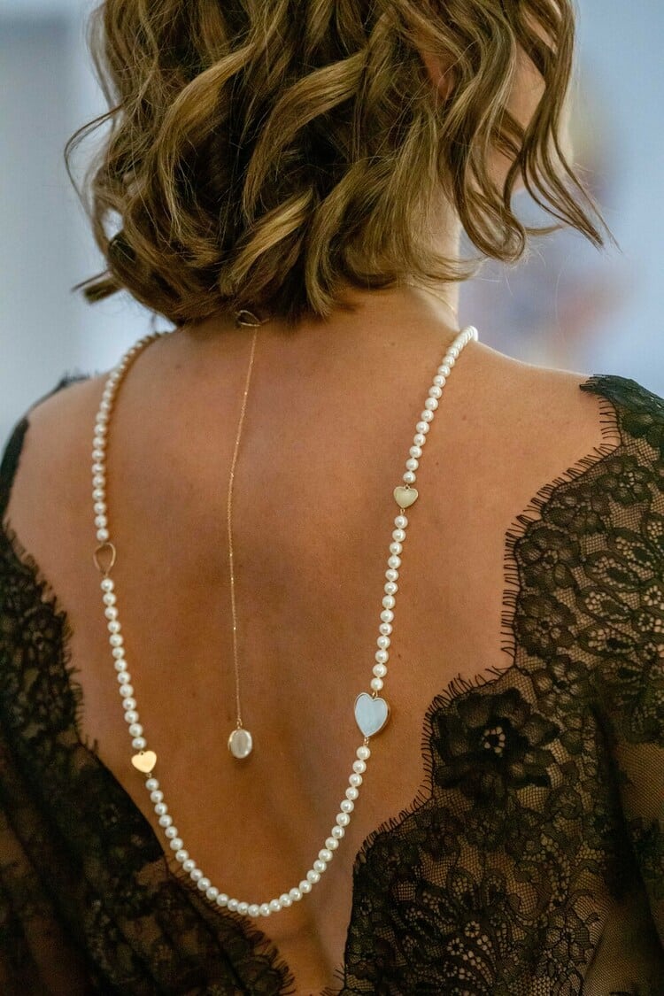 Anyoli - bijuterii pentru femei puternice Lady in Black Anyoli 9